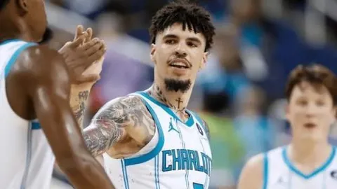 意甲球队帕尔马官方：佩齐亚下课，球队近11轮仅一胜